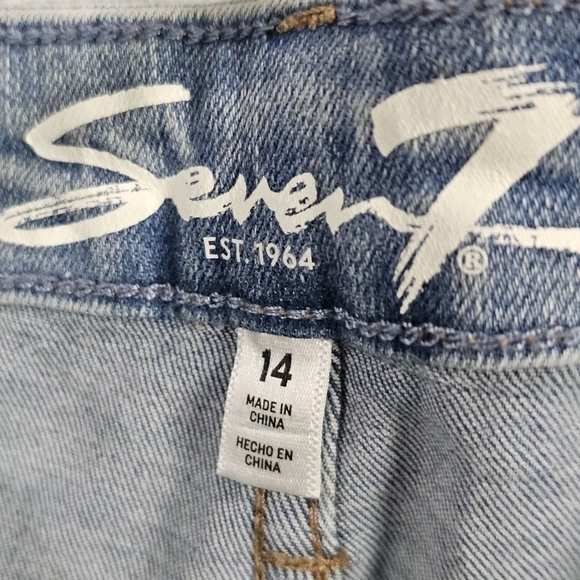 Seven7 High Rise Vintage Straight Distressed Jeans Size 14 New With Tags - Picture 11 of 12